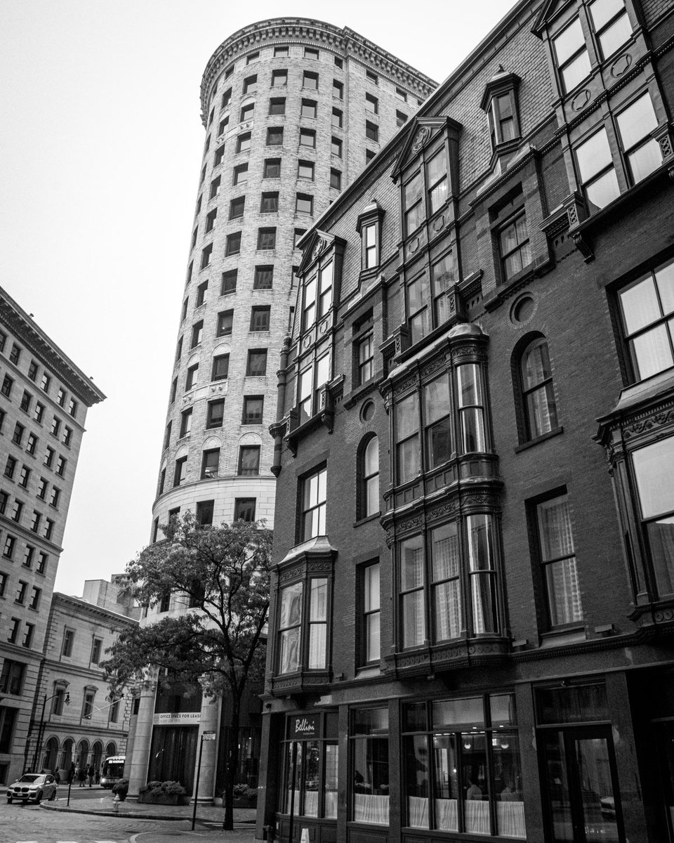 SRLMediaInc's tweet photo. #srlmediainc #photos #Providence #RhodeIsland https://t.co/ZsiQGO9uQp