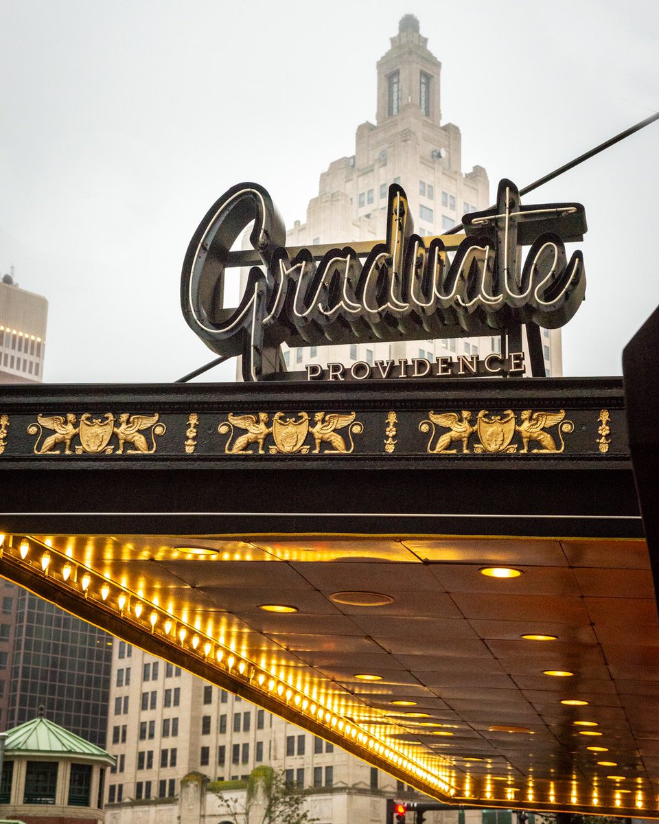 SRLMediaInc's tweet photo. #srlmediainc #photos #Providence #RhodeIsland #graduateprovidence @SRLMediaInc https://t.co/TGUr2gpCDh
