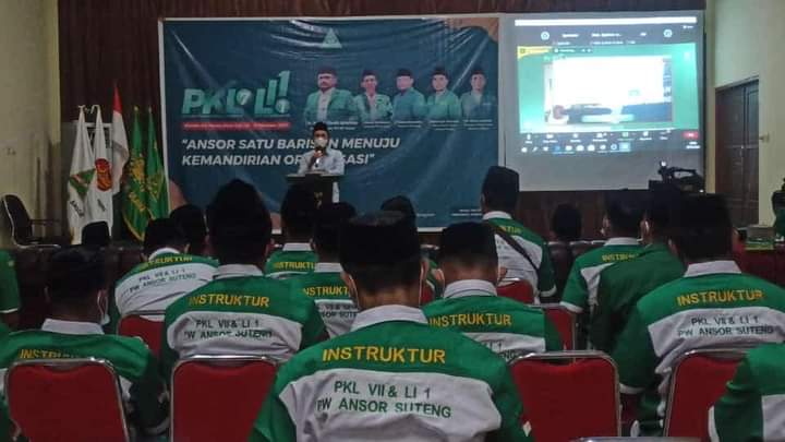 amrudinnejad_'s tweet photo. Selamat &amp; sukses untuk 71 peserta dari PC GP Ansor se-Sulteng yg tengah mengikuti Pelatihan Kepemimpinan Lanjutan (PKL) Ke-VII &amp; Latihan Instruktur (LI) Ke-I PW GP Ansor Sulteng, Alhamdulillah secara resmi dibuka melalui Virtual Zoom Metting oleh Kasatkornas Banser @BasriSagala https://t.co/YruyRYQ1Qy
