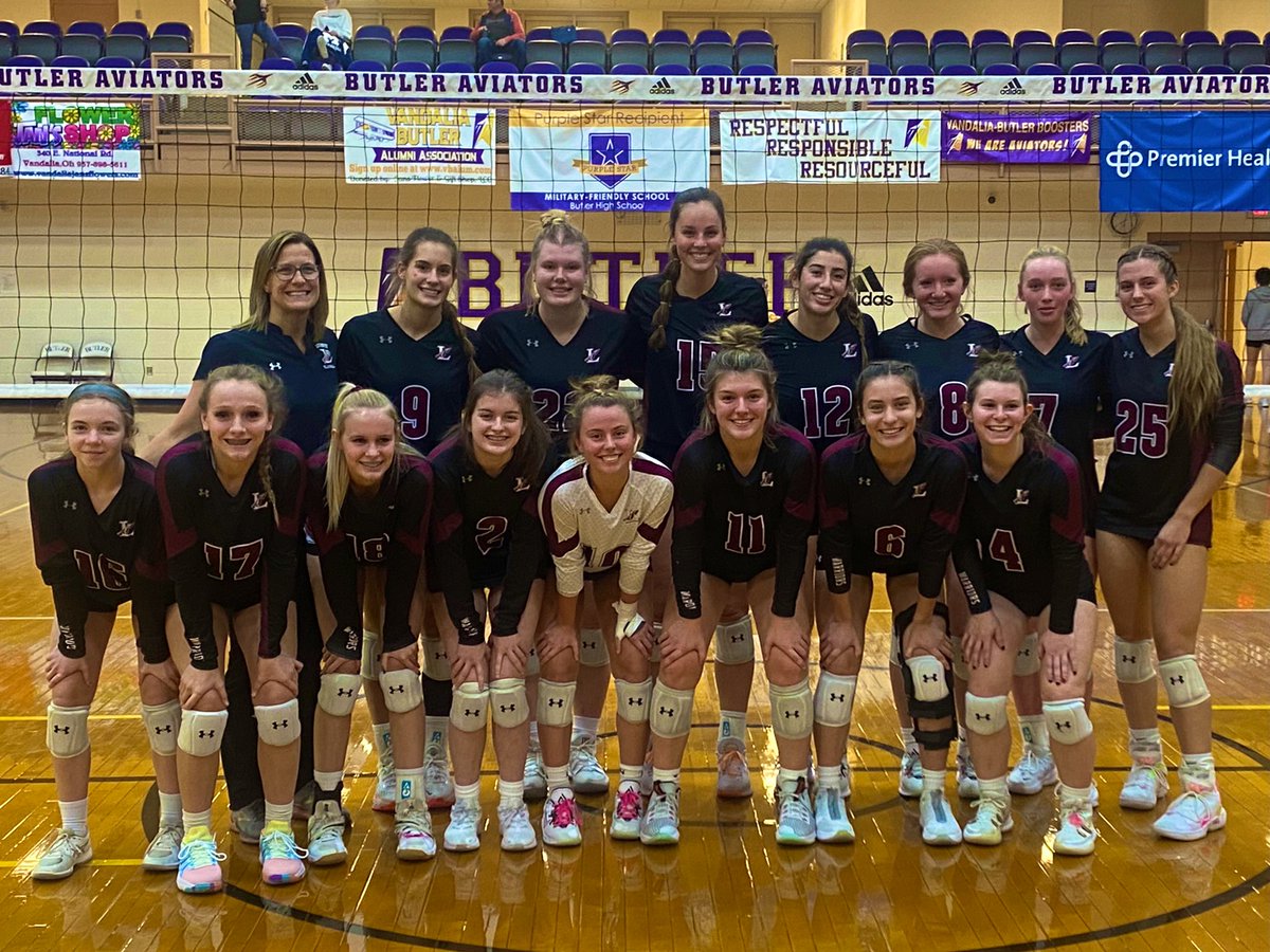 LebanonAthDept's tweet photo. 🏐 FINAL | 𝓜𝓸𝓿𝓲𝓷𝓰 𝓞𝓷…

@lebanonvball wins in 3️⃣ to advance to Saturday’s District Final at Lakota East (1pm)‼️

Tickets will go live here tomorrow: 
https://t.co/JzDRf2Uof5

#OnwardLebanon🚩 https://t.co/FOvJU8VbzA