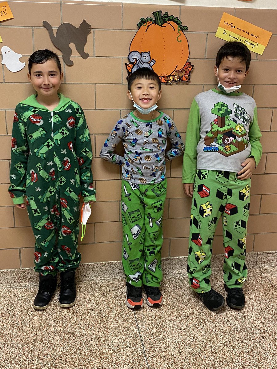 mrs_murtagh's tweet photo. The rain made it even easier to wear our PJs to school.🌧 Getting a good nights sleep is healthy! What a cozy day to celebrate the 2nd day of Red Ribbon Week @WeRStokes https://t.co/40SEdSkQJr