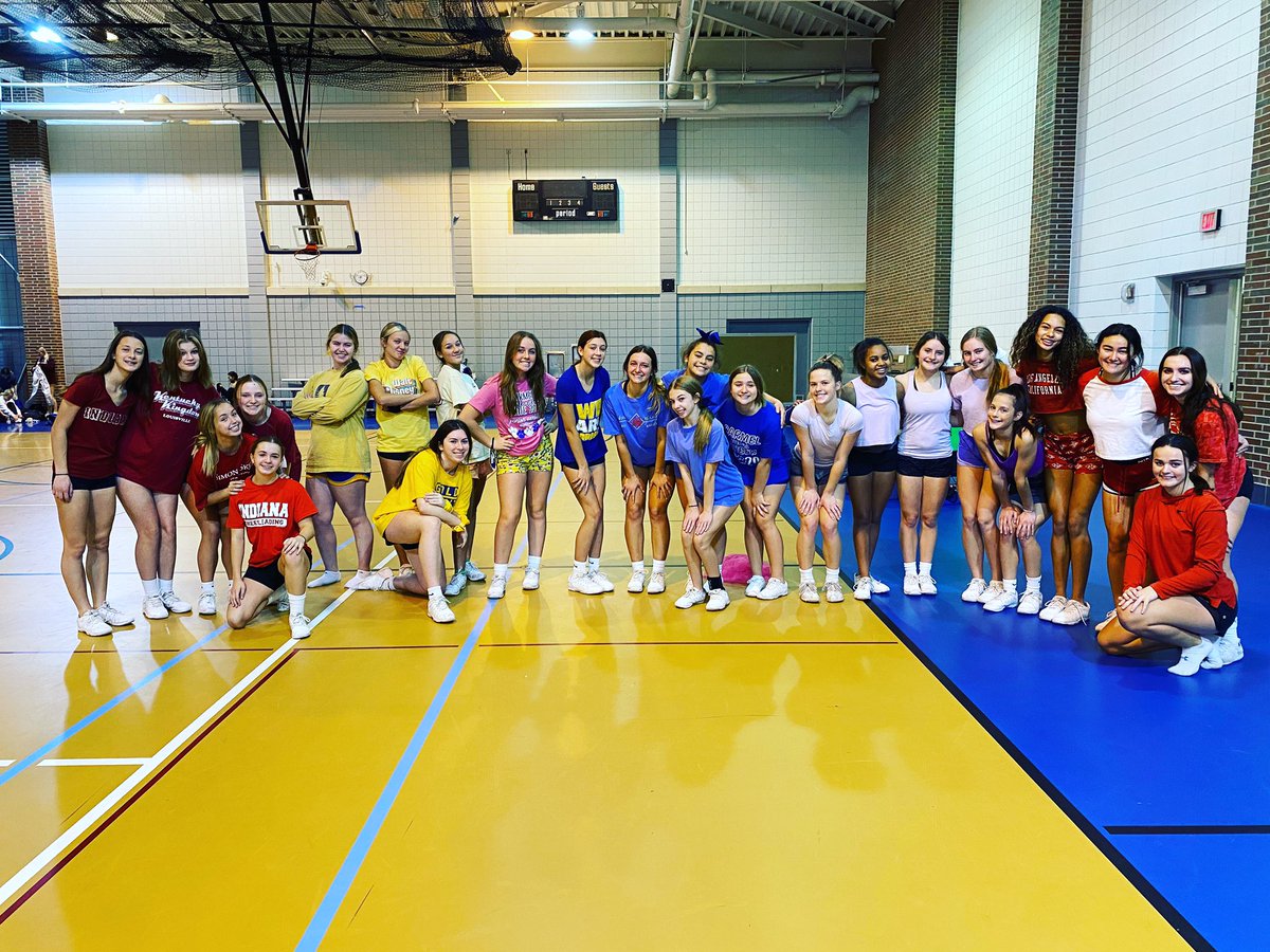 CarmelHSCheer's tweet photo. JV puttin in the work for morning practice!!!! Keep it up! #GRASP #2morepractices #stuntgrouplove https://t.co/er7oLKA4NF