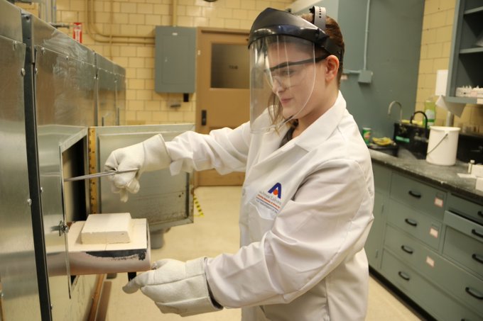 DOE Office of Science (@doescience) on Twitter photo Did you know that graduate students can conduct research at <a href="/ENERGY/">U.S. Department of Energy</a> national labs? Apply for our Graduate Student Research program by November 10! <a href="/geosociety/">geosociety</a> <a href="/US_GLOBE/">United States GLOBE</a> <a href="/GWISci/">Graduate Women in Science</a> <a href="/GreatMindsSTEM/">Great Minds in STEM (GMiS)</a> <a href="/IEEEMagSoc/">IEEE MagSoc</a> <a href="/insidehighered/">Inside Higher Ed</a> science.osti.gov/wdts/scgsr Did you know that graduate students can conduct research at <a href="/ENERGY/">U.S. Department of Energy</a> national labs? Apply for our Graduate Student Research program by November 10! <a href="/geosociety/">geosociety</a> <a href="/US_GLOBE/">United States GLOBE</a> <a href="/GWISci/">Graduate Women in Science</a> <a href="/GreatMindsSTEM/">Great Minds in STEM (GMiS)</a> <a href="/IEEEMagSoc/">IEEE MagSoc</a> <a href="/insidehighered/">Inside Higher Ed</a> science.osti.gov/wdts/scgsr