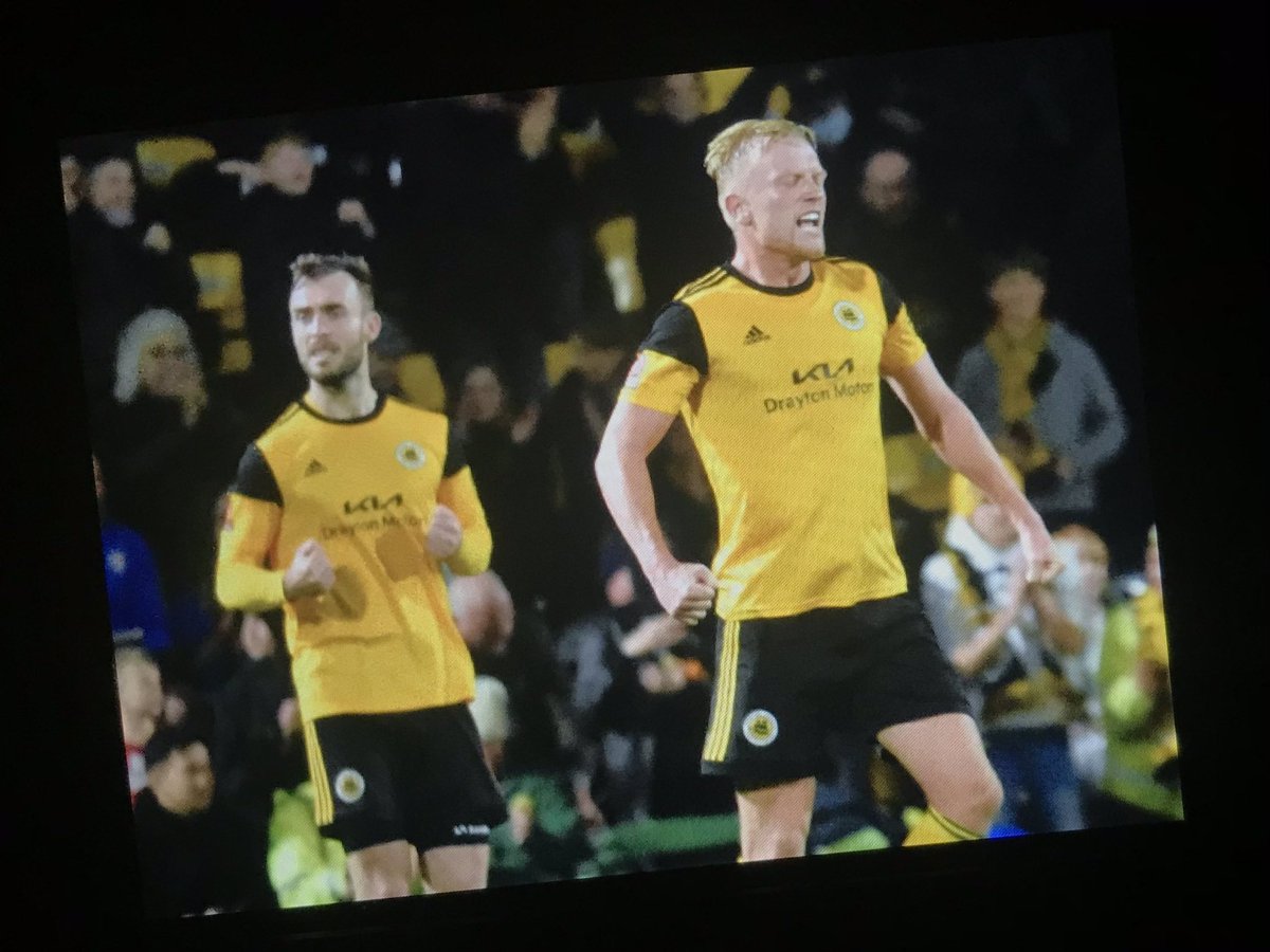 thejakewhiteley's tweet photo. The #JakemansStadium was rockin’ at FT as the host #Pilgrims made it back-to-back @TheVanaramaNL #North wins with a 2-1 win over @YorkCityFC - full edited highlight album will be online Wednesday evening!… @JordBurrow https://t.co/hGjBuSxGPd