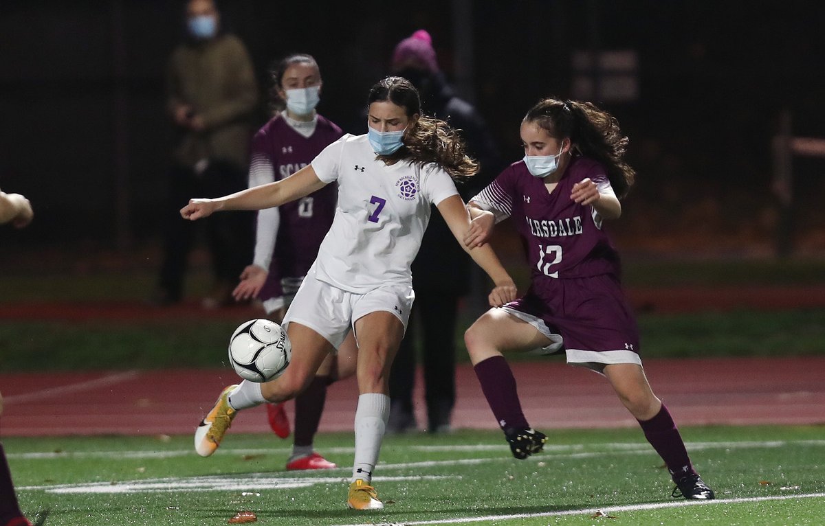 erapay5's tweet photo. The @lohudsports GV⚽️ Player of the Week is @NRHS_SC's Amalia Cardo!

The New Ro sophomore came through with a big hat trick in their 3-2 playoff win over White Plains, and she scored the game-winning in the closing minutes. @coachfn 

She had 9,416 of 24,747 votes (38.05%) https://t.co/WgTdF8pQlu