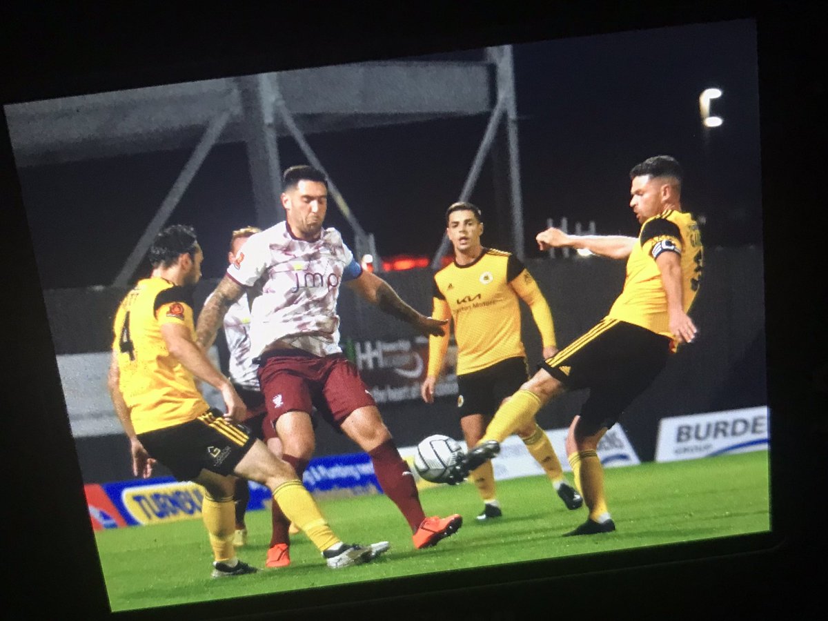 thejakewhiteley's tweet image. A few more screengrabs from @bostonunited v @YorkCityFC inc #ThePilgrims winning spot-kick: #AndyByrne’s pen going one way, #Minsters ‘keeper going t’other… @jakewrightjnr @ScottGarner1989