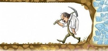 DNCHI77's tweet photo. I spend hours strip mining in Minecraft cuz all I can think of is this image https://t.co/BZSnhLKv9f