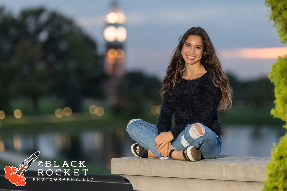 Black Rocket Photo tweet media