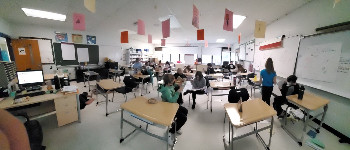 The collaboration of #partner Reading.  Students are engaged and working on their fluency. #4thgraderocks #welovemte <a href="/MiltonTerrace/">Milton Terrace Elem</a>