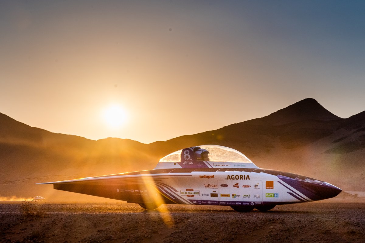 bluepointvenues's tweet photo. 🟦 @solarteam_be maintains first place after neck-and-neck race during mountain stage in the Solar Challenge Morocco!
The BluePoint Atlas managed to defy the differences in altitude without any problems! On to today's stage! 💪
#SCM2021 #solarchallengemorocco #bluepointatlas https://t.co/cAqVGhlKm4