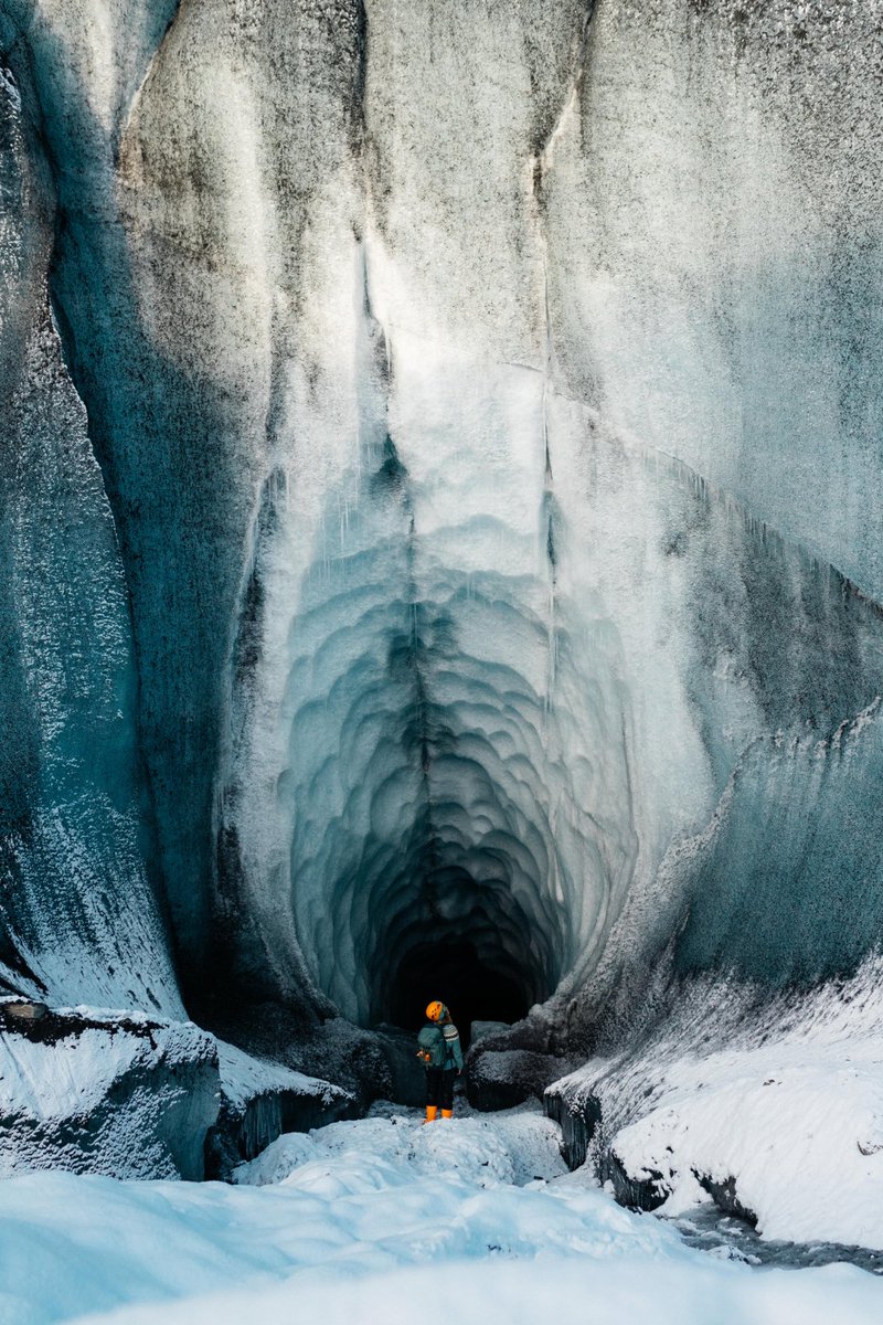 jovell's tweet photo. Matanuska Glacier with Charly. https://t.co/uqFUXorKjD