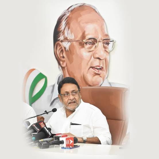 DeepakNathabhai's tweet photo. #SendNawabMalikToJail
अपने दामाद को बचाने के लिए नवाब मलिक समीर वानखेड़े पर गलत इलज़ाम लगा रहाहै 
जब के उसे ड्रेस बेचने वालो खिलाफ होना चाहिए वो ड्रेस के सेवन करने वालो ओर बेचने वालो के साथ खड़ा हे मुबई वासीयो ये आपके बच्चो के मोत का सामना बेचने वालो के साथ खड़ा हो https://t.co/VEEfZR38tX