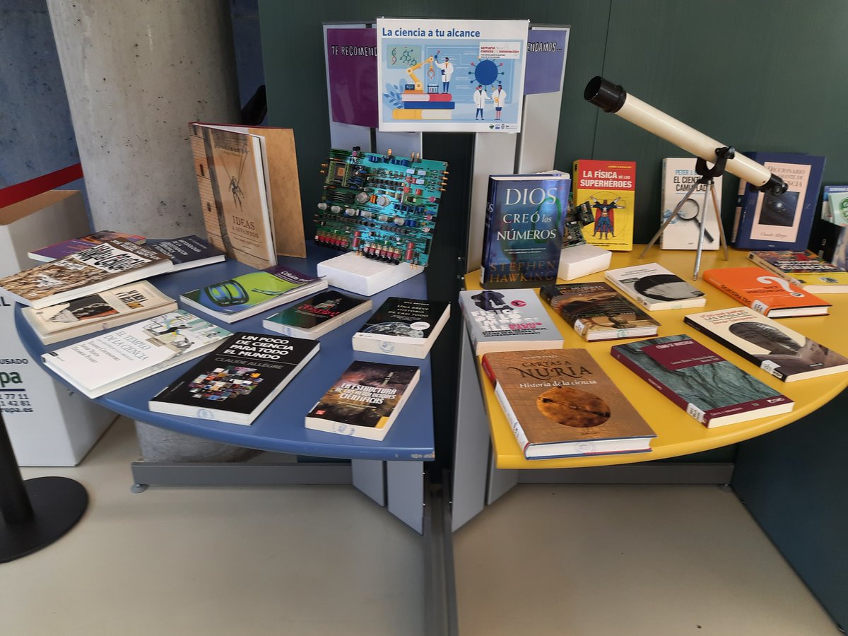 culturaleganes's tweet photo. Del 1 al 14 de noviembre se celebra la Semana de la ciencia👩‍🔬🧑‍🔬🧪🔬. 
En la Biblioteca Central de @AytoLeganes  hemos realizado un punto de interés en cada sala con libros seleccionados sobre el tema. https://t.co/Wu2RKDaZ9l
