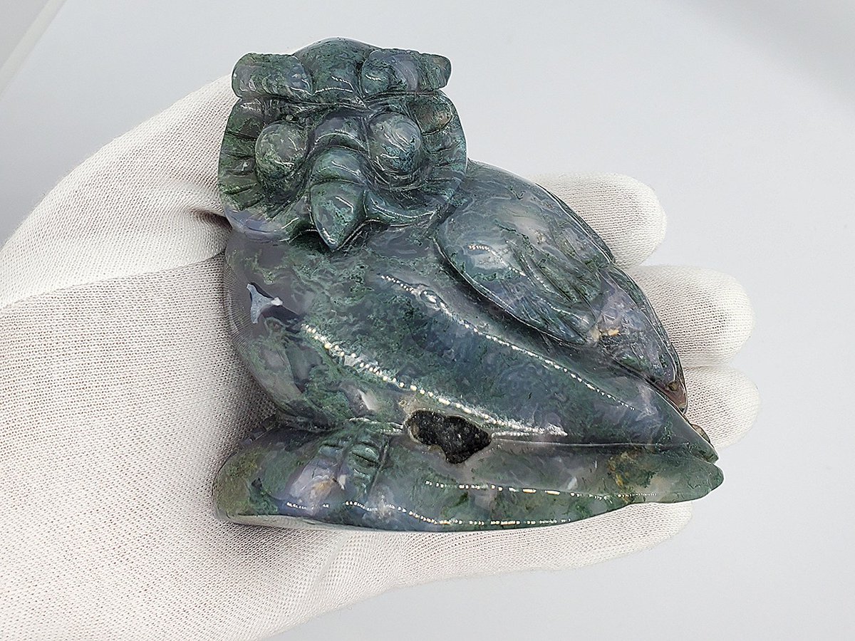 ArtfulJax's tweet photo. This moss agate owl is still looking for a forever home! Grab this baby from my shop! 

https://t.co/khFjnZGFP5 https://t.co/8up4Nj1u0P