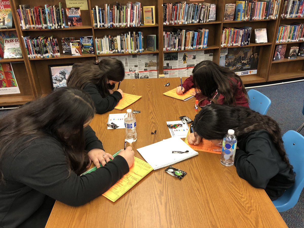 clynvan1's tweet photo. Our AMS GEMS were shining this morning! @AldineMS_AISD @lmamerson @CounselAMS @jesswiltz https://t.co/bN358cuXOf