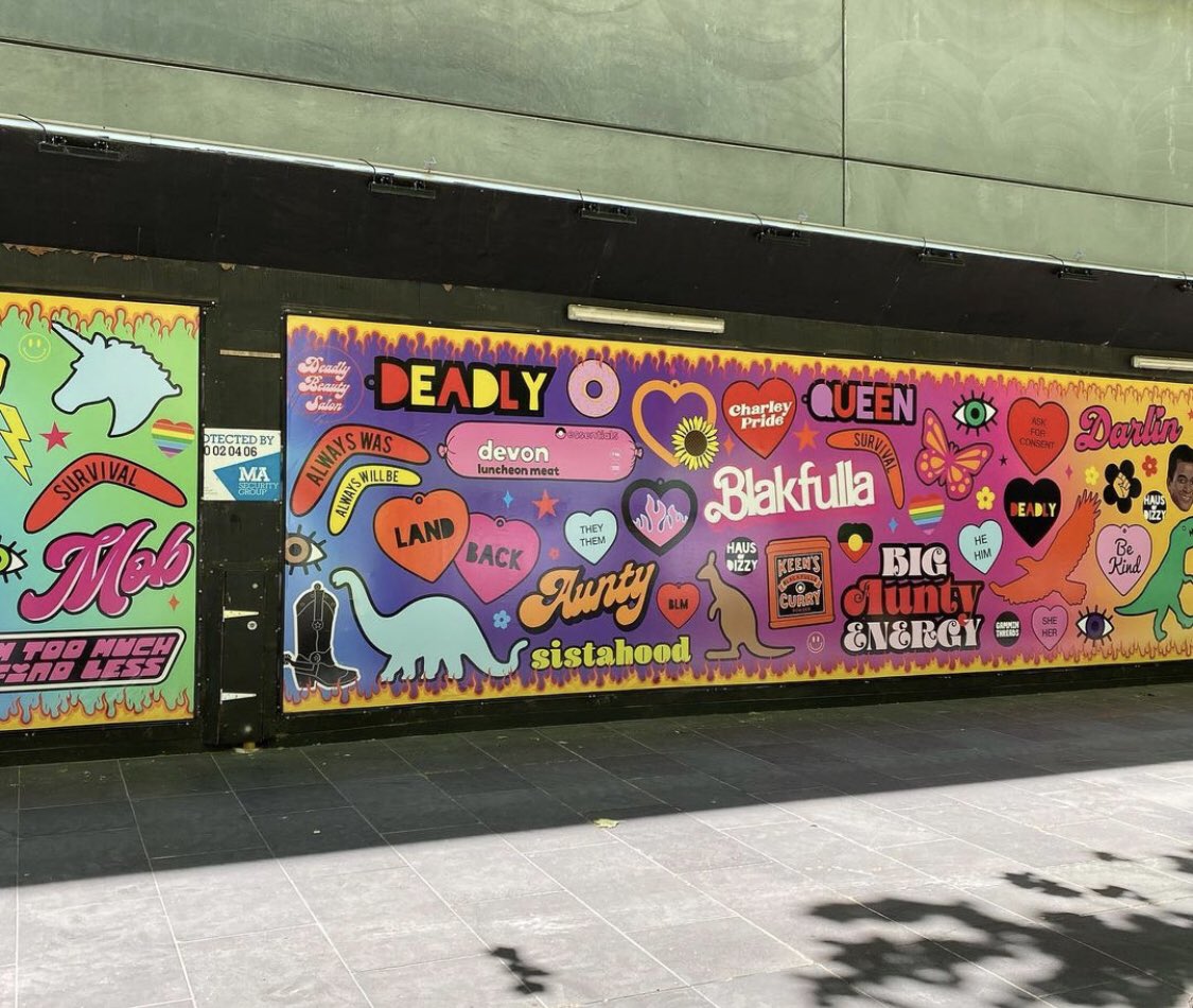 guckhq's tweet photo. Have you seen the new Mural in Melbourne CBD from #GamminThreads and #HausOfDizzy !!! π€πβ€οΈ https://t.co/hjwu4mKVBN