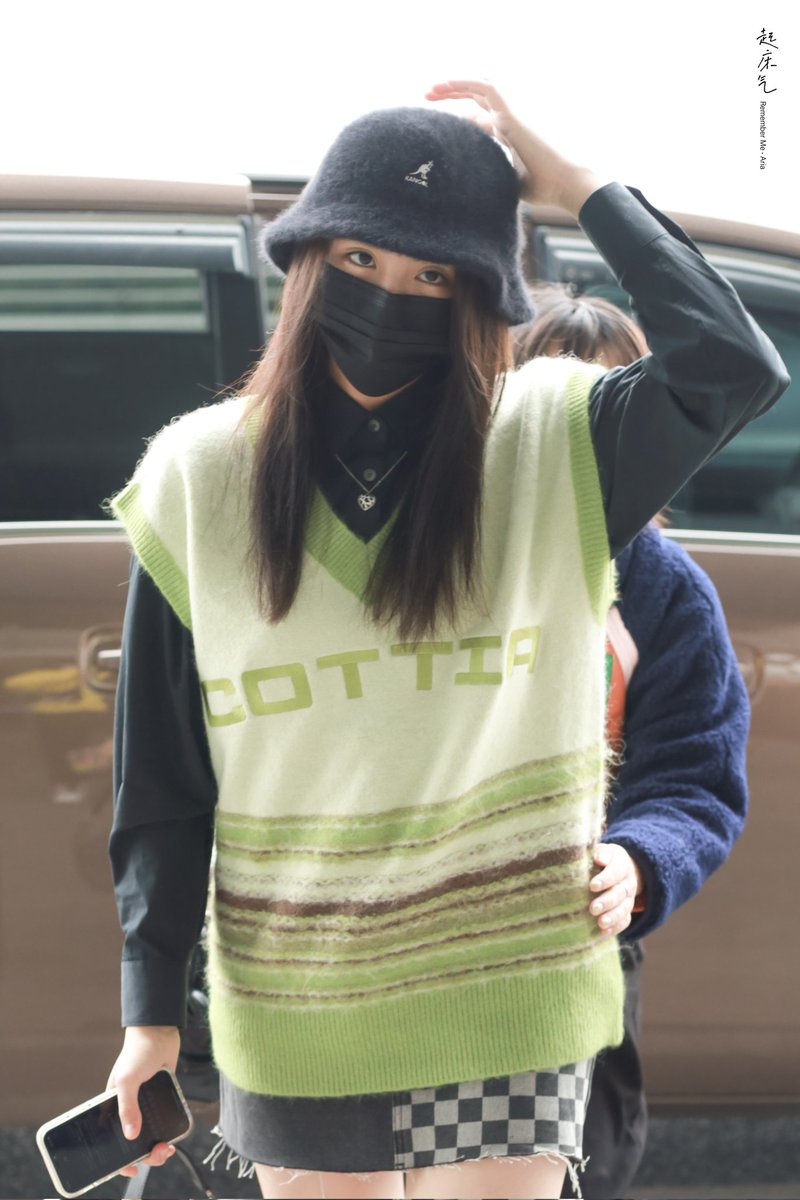 SlothQueenTH's tweet photo. ☀️𝐀𝐫𝐢𝐚 𝐉𝐢𝐧☀️  | เตรียมตัวออกเดินทางจากฉางซา 🛫

加油.🦥👑   

#金子涵 • #ZIHAN • #AriaJin • #JinZihan https://t.co/zVm14HSz2m