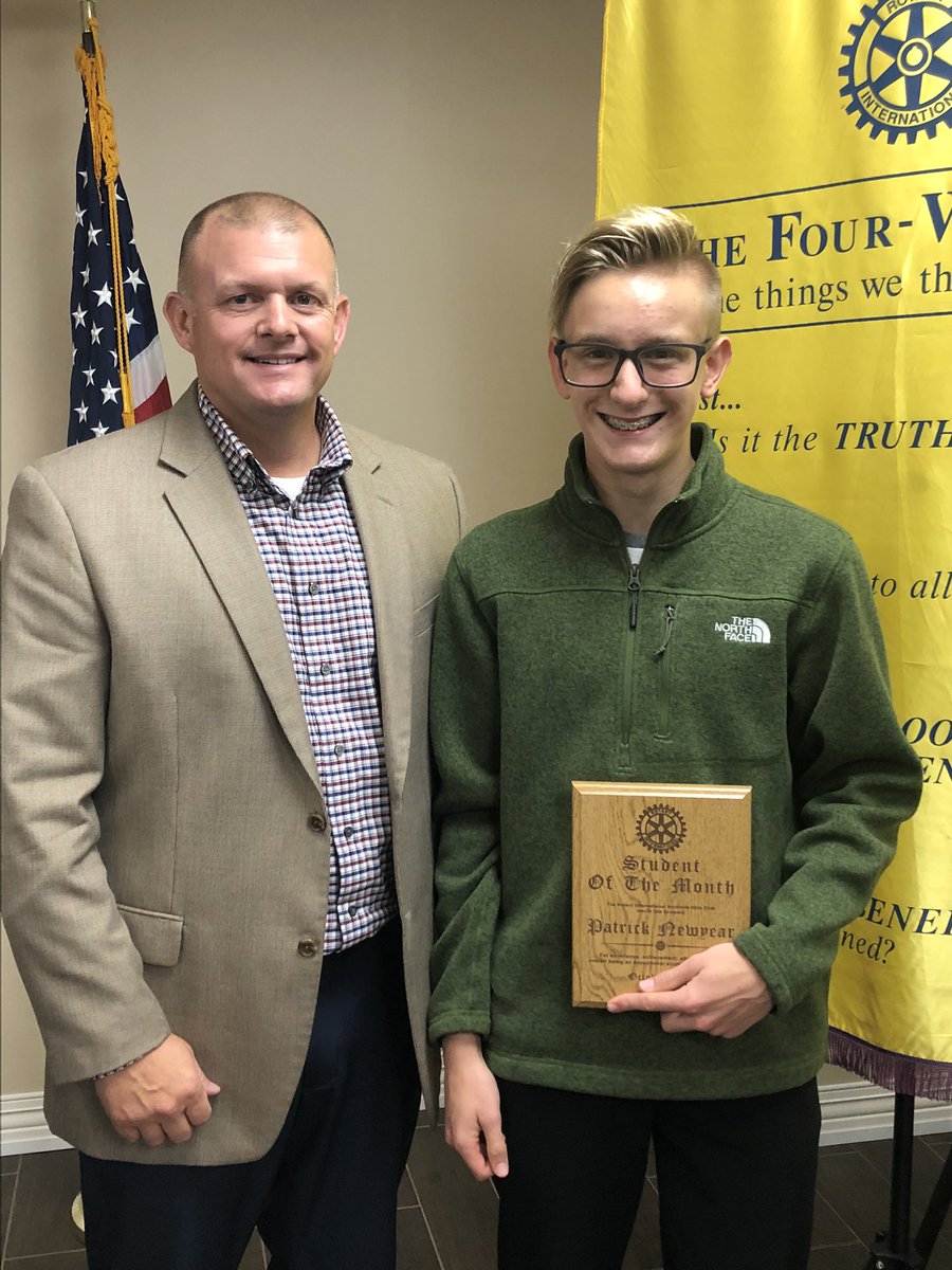 Stace_Newyr704's tweet photo. Thank you to the @Rotary Club of Nordonia Hills and Mr.@BryanMSeward / NMS / TeamPhoenix for including us in this special day recognizing our son as the student of the month for October. We are so unbelievably proud💚 https://t.co/Vq3Fc8K59n