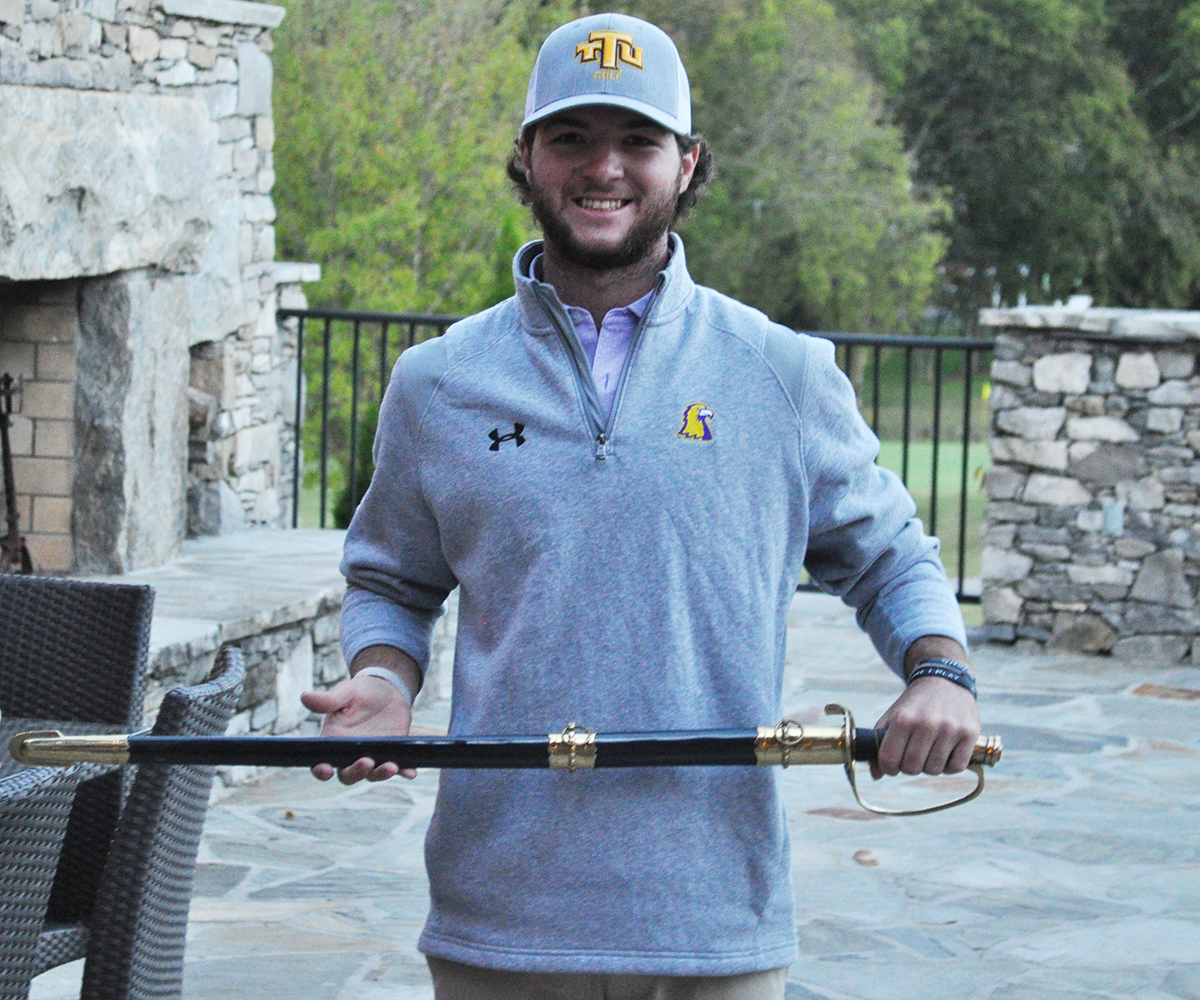 Sutton captures individual medalist honors at Battle at Black Creek, Tech ties for seventh

📰: bit.ly/3CiHCtj

#WingsUp #OVCit