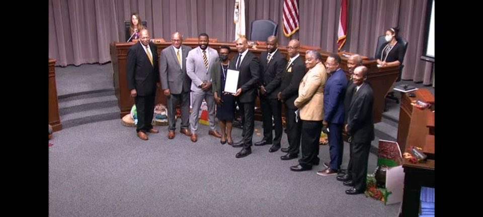 callisfoundatio's tweet photo. Cobb County Board of Commissioners recognized and presented a proclamation to the men of Omicron Mu Lambda Chapter of Alpha Phi Alpha Fraternity, Inc. for 35 years of Manly Deeds, Scholarship and Love for All Mankind. 

#AlphaPhiAlpha #OmicronMulambda #alphacasinonight2021 https://t.co/UXmqnkikK2
