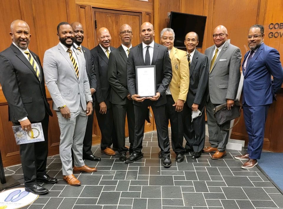 callisfoundatio's tweet photo. Cobb County Board of Commissioners recognized and presented a proclamation to the men of Omicron Mu Lambda Chapter of Alpha Phi Alpha Fraternity, Inc. for 35 years of Manly Deeds, Scholarship and Love for All Mankind. 

#AlphaPhiAlpha #OmicronMulambda #alphacasinonight2021 https://t.co/UXmqnkikK2