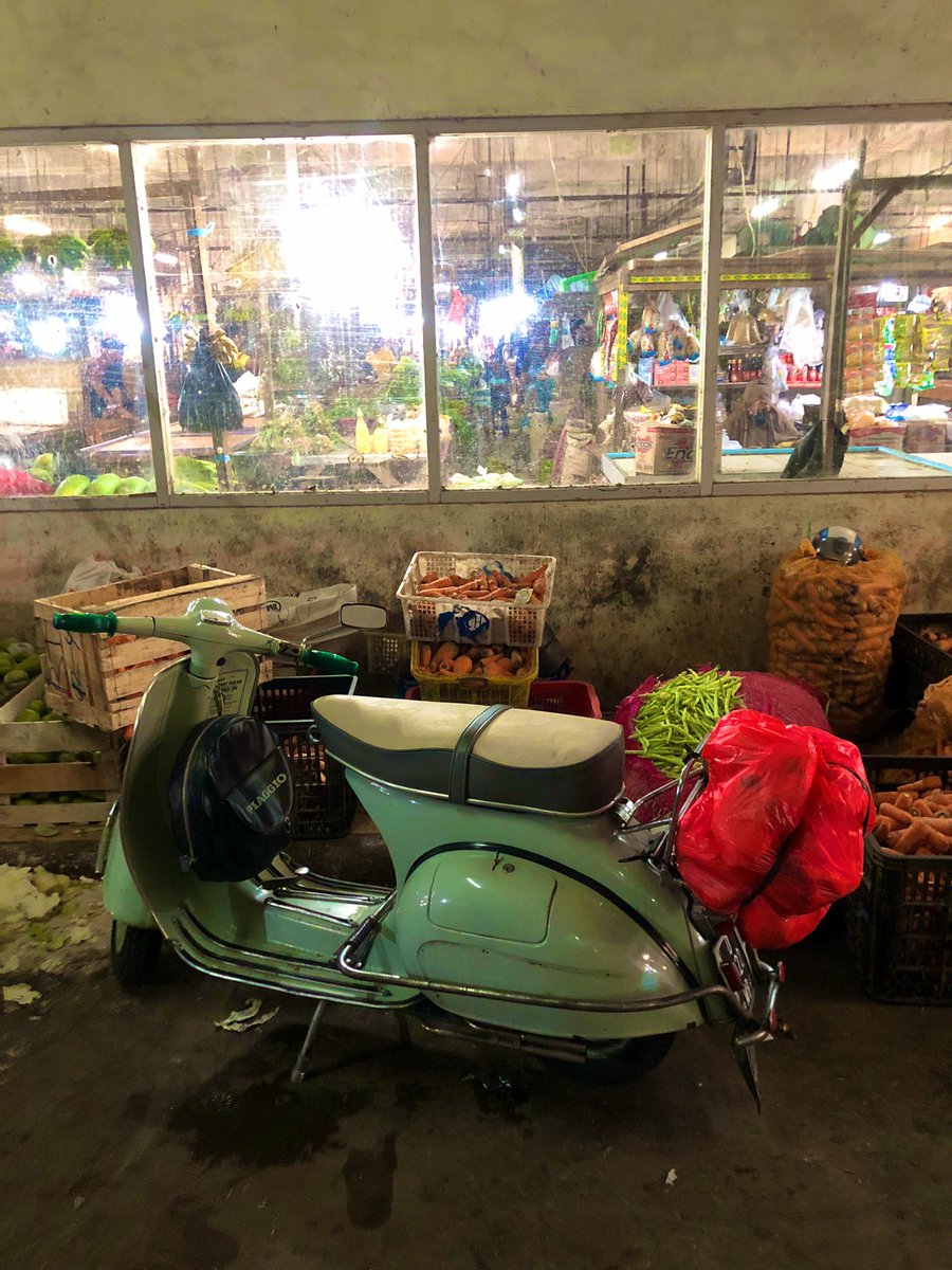 priantino's tweet photo. Alat penunjang nasi bebek gn kawi buat nagkut bebek, ayam dan sayur mayur #vespasar #vespacepuk #vespavnb125 #vespa #vespavnb https://t.co/t2W0oH5haG