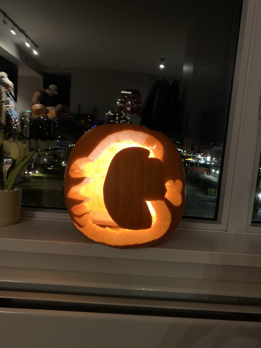 connormac19's tweet photo. “White Hot” @NHLFlames #88 https://t.co/YkTkq2ABEh