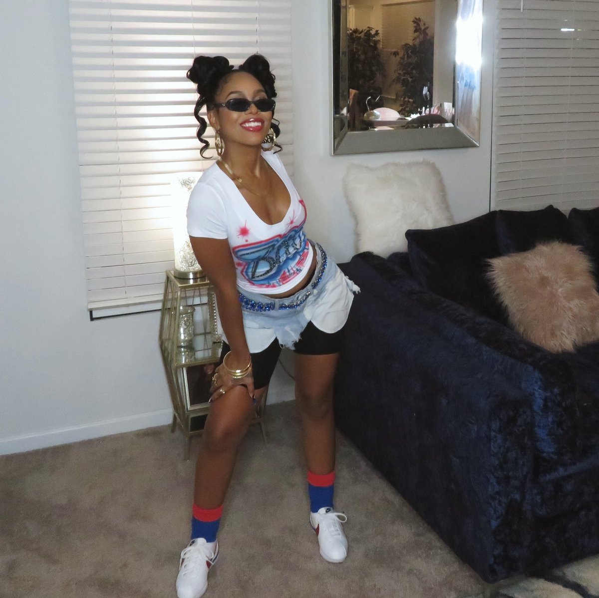 EXOTICXBAE's tweet photo. lookin’ like my momma in 93 
you know the vibes! https://t.co/hsrTW3NclN