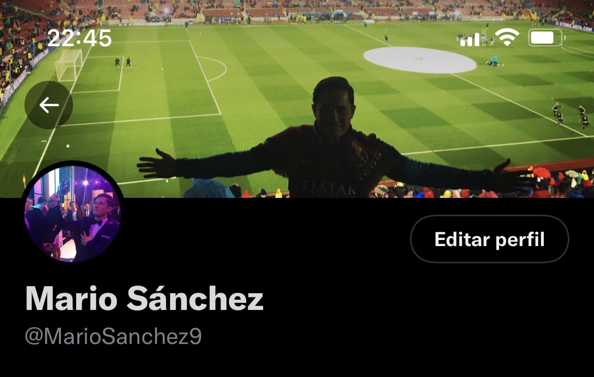 Amigos, twitter me regresó mi cuenta original por si me quieren seguir por allá, es <a href="/MarioSanchez9/">Mario Sánchez </a>.
Los amo un chinguero, pero bien perro