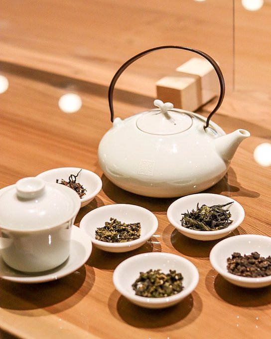 投稿頻度高めのtwitterイラスト検索結果