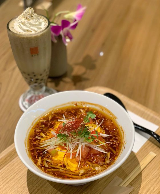 投稿頻度高めのtwitterイラスト検索結果