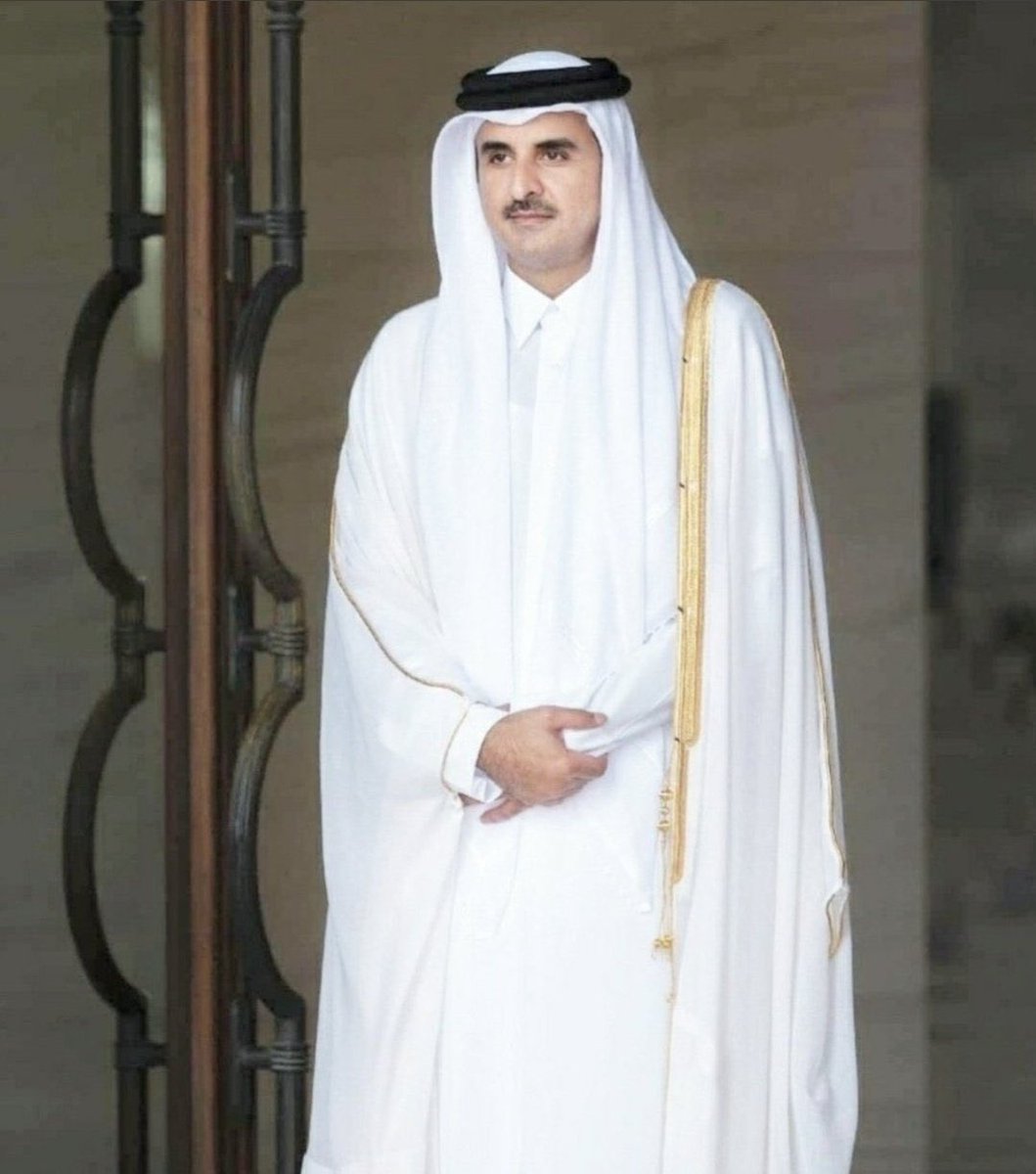 khaleelJ_'s tweet photo. بوركت يا اميرنا المفدى فقطر اليوم في ظلك تنعم بالخير والسلام والامان والرفاهية في مجتمع مدني متحضر بعيد عن كل تجاذبات التعصب. مجتمع يسوده التقدير والاحترام المتبادل والمساواة… https://t.co/Dlj2fvWRHB