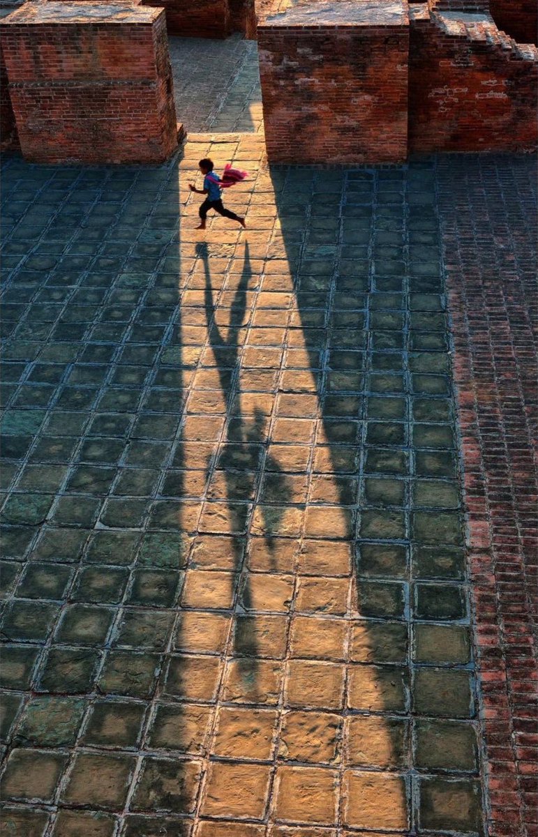 Futura_Noir's tweet photo. Bagan, Myanmar ~ 𝘓𝘺 𝘏𝘰𝘢𝘯𝘨 𝘓𝘰𝘯𝘨 https://t.co/pi0ExcxOhH