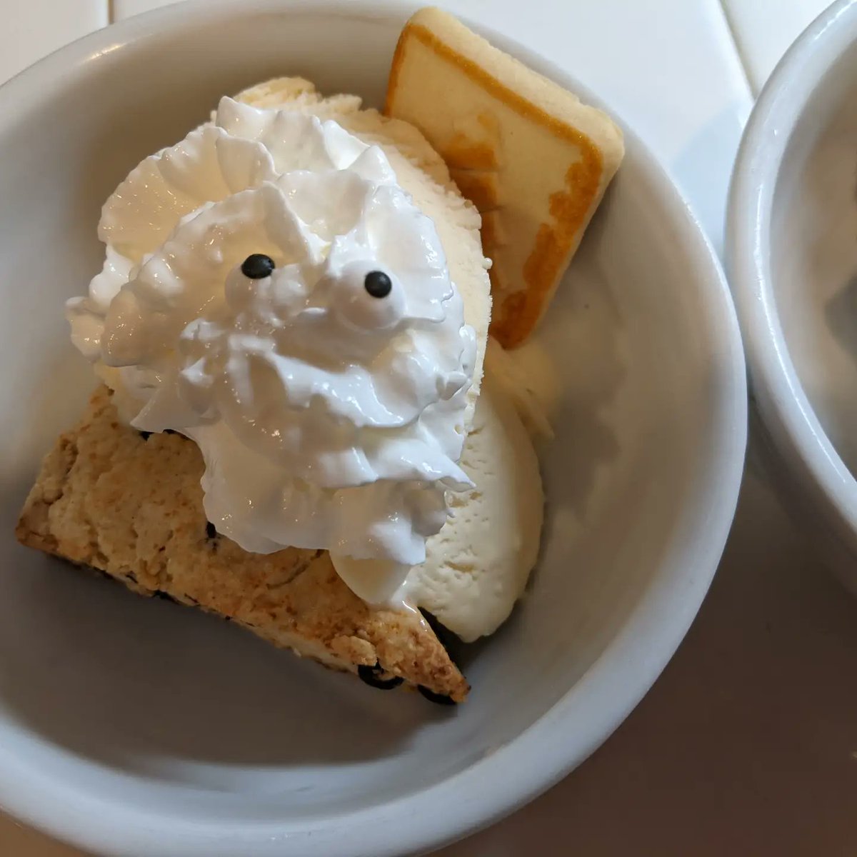jhjones's tweet photo. #googlyeyes are fun and delicious on homemade #scones with sides of #icecream #whippedcream #chessmancookies #Halloween https://t.co/bDsaymv5d8