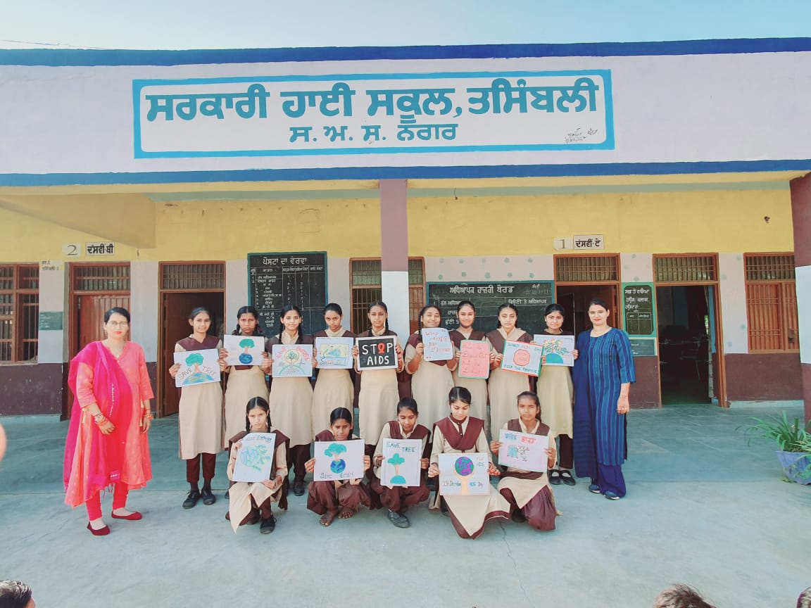 MohaliDlsa's tweet photo. PAN INDIA AWARENESS &amp; OUTREACH PROGRAMME:
Legal awareness seminars conducted in different Govt. Schools of SAS Nagar GHS, Tasimbli and GHS, Tanda
on Dated- 26.10.21
@NALSALegalAid 
@LegalAidPunjab https://t.co/locihi43LP