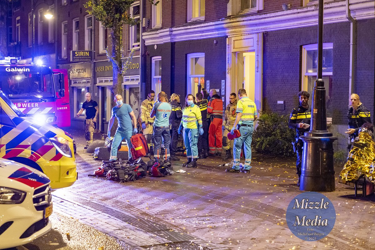 mvbergen's tweet photo. Bij een #brand aan de #Dapperstraat in #Amsterdam is vanmorgen een man om het leven gekomen https://t.co/7eUB7X3Oeh