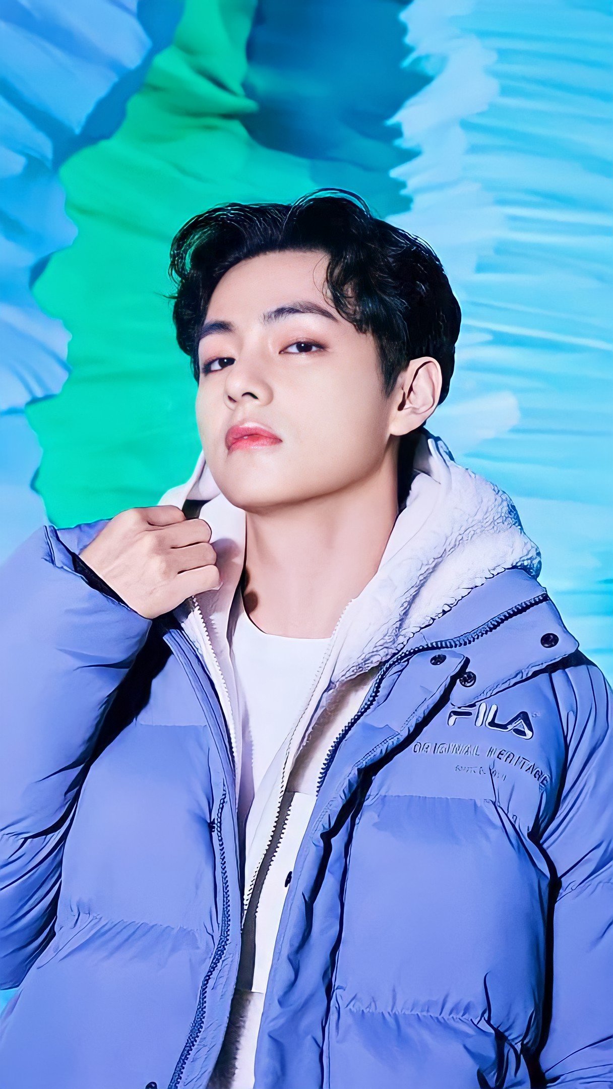 BTS HD PICTURES on X Heat Up The Winter 2021 FILA Winter Collection Kim Taehyung HD Wallpaper BTSxFILA BTS V Heat Up The Winter https t A79sjjqkCo X