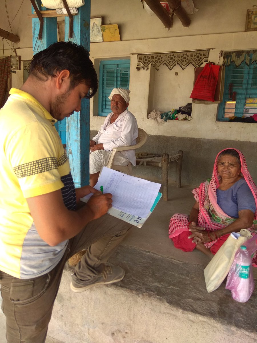 છેલ્લા બે ત્રણ દિવસનો ઘટનાક્રમ જોતા લાગે છે કે કદાચ પોલીસ વિભાગ ને તો ન્યાય મળી જશે પણ આરોગ્ય વિભાગ ના પાયાના કર્મચારીઓનું (Mphw-Fhw) થતું આવેલું શોષણ ક્યારે અટકશે?? 2800 ગ્રેડ પે  MPHW and FHW
<a href="/CMOGuj/">CMO Gujarat</a> 
<a href="/PMOIndia/">PMO India</a> 
<a href="/Bhupendrapbjp/">Bhupendra Patel</a> 
<a href="/jigneshmevani80/">Jignesh Mevani</a> <a href="/PravinRam_/">Pravin Ram.</a> 
<a href="/VtvGujarati/">VTV Gujarati News and Beyond</a>