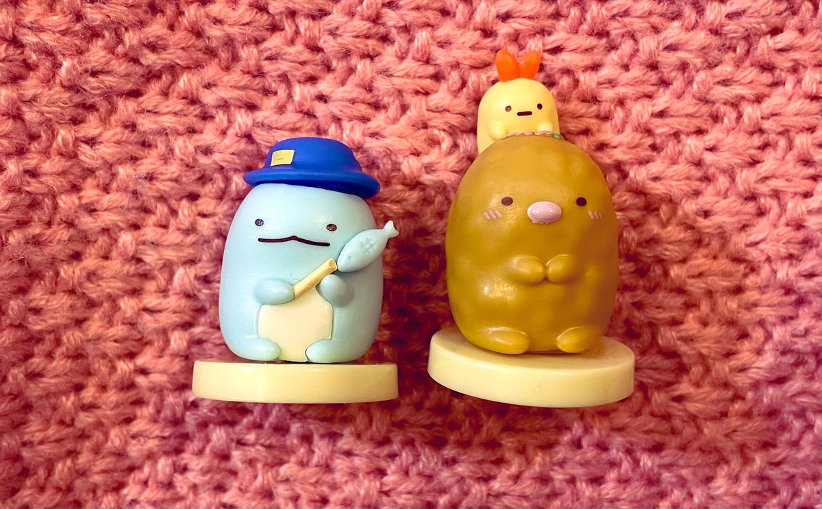 cocomouASMR's tweet photo. すみっコぐらしチョコエッグ❤️
エビフライのしっぽがでたー😍

#すみっコぐらし #チョコエッグ https://t.co/1C2JUYGTMg