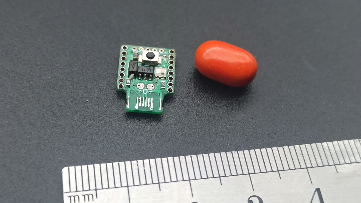 JLCPCB's tweet photo. The World's Smallest 32-bit Arduino Compatible Microcontroller ,which made by jlc and designed by 
@nerdonictech 

#jlcpcb  #electronics #Arduino #Microcontroller https://t.co/RaLz3DT1PU