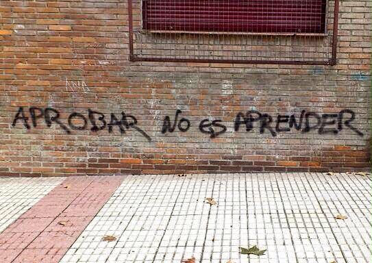 BeatrizCerdan's tweet photo. Totalmente de acuerdo. https://t.co/l1UlGsCKNS