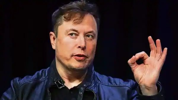 LagasRohit's tweet photo. Elon Musk makes history. His one-day wealth gain - ₹2,71,50,00,000,000
#ElonMusk 
#Ethereum 
#BusinessNews https://t.co/2RnyNoit6P