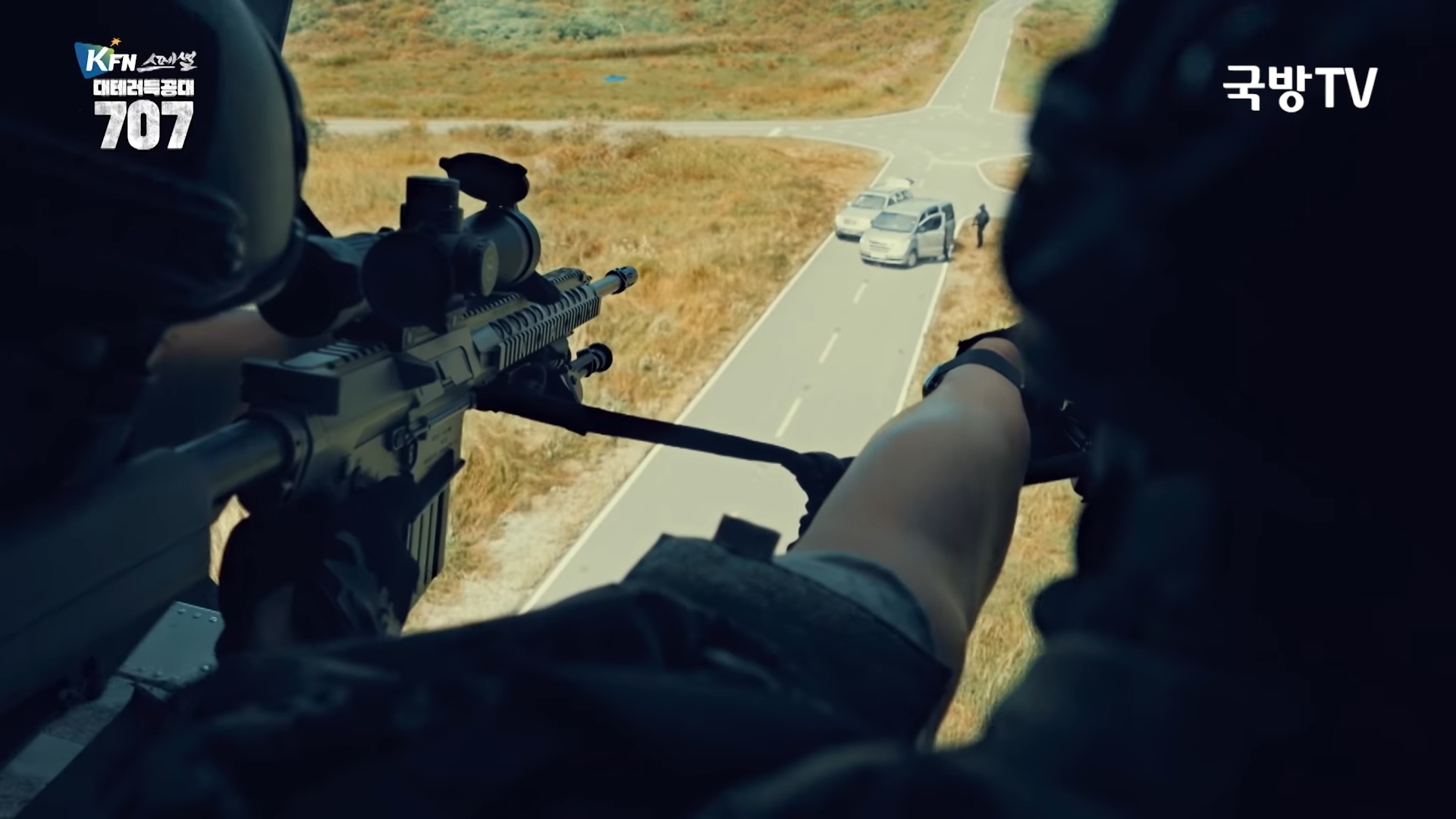 Southwood T Co Qr6xf4x0ot 韓国の特殊部隊の人がmp9を持って地下鉄の駅を制圧しています T Co 0f3lkvyy1l Twitter