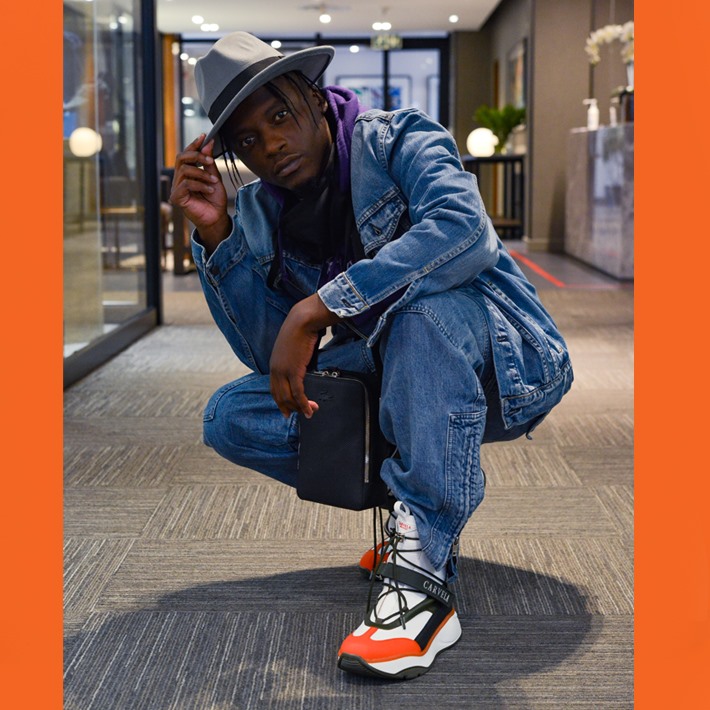 Stand out when stepping out in the Italian styling of the Carvela Weekend range.

And remember, wherever you end up, #ALotCanHappenInAWeekend.