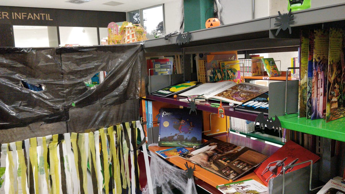 🎃 Pasaje del terror en la Biblioteca Central 👻
👉Sala infantil
🗓️27,28 y 29 de octubre de 15:00 a 20:30 horas 
🗓️30 de octubre de 9:00 a 13:00 horas