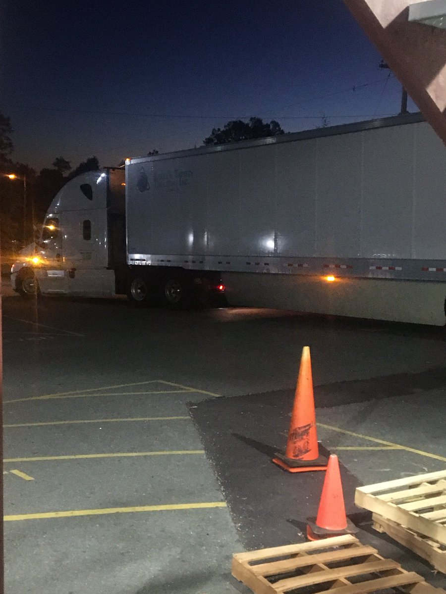 PattieABC13's tweet photo. Rolling into the ABC 13 parking lot. What could it be?? 🤔 https://t.co/TCpoSC2ndF