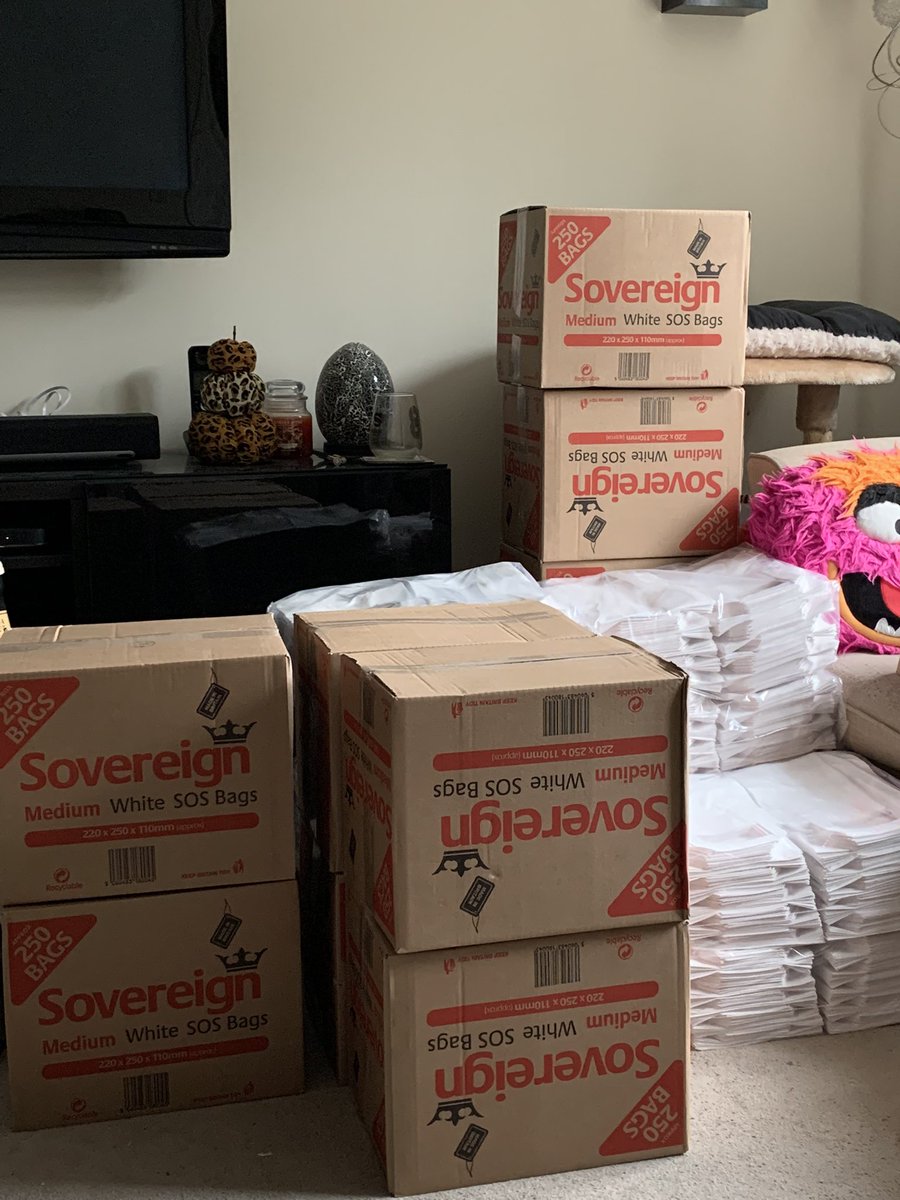 Spoilt_Kitty_'s tweet photo. When you have a lorry deliver a pallet full of paper bags and then a van delivering a mahoosive box of storage boxes all of which are for the NEC, then you know s**t’s just got real…. *gulp* 😳🤣😳🤣😳

@thecraftshows 
@thenec 

#shitsgotreal #ifeelsick #poomypantstime https://t.co/ijHWU8NkvH