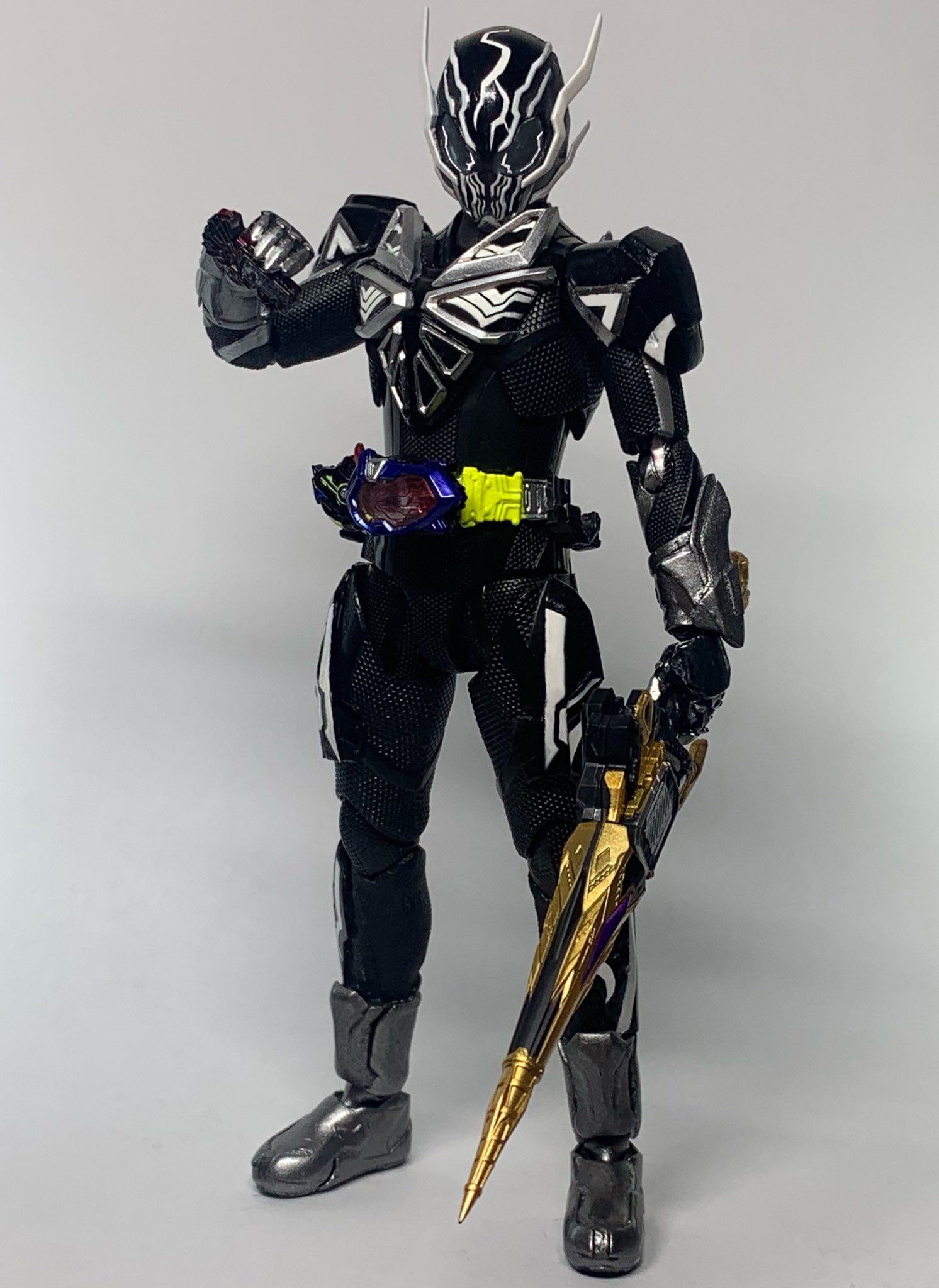 せい En Twitter フィギュアーツを改造して 仮面ライダールシファー 仮面ライダーザイアを作りました ニチアサフィギュア改造部 造って遊ぼ T Co T8s01wsqon Twitter せい En Twitter フィギュアーツを改造して 仮面ライダールシファー 仮面ライダーザイアを作りました ニチアサフィギュア改造部 造って遊ぼ T Co T8s01wsqon Twitter