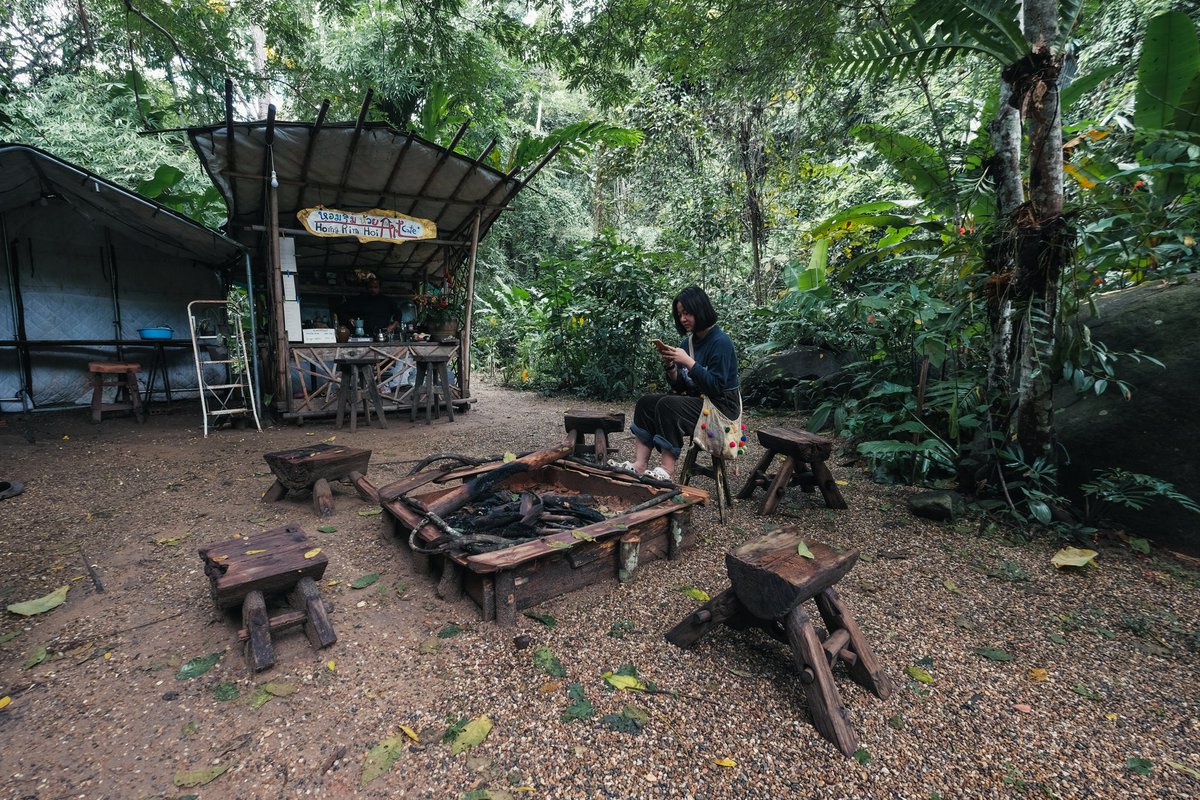 antjourney's tweet photo. บ้านหอม ไกล ดง ที่พัก อาหาร เครื่องดื่ม สุดชิลล์ แนวฮิป ใกล้ชิดธรรมชาติ ที่แม่แมะ อ.เชียงดาว จ.เชียงใหม่ 
.
ทีเด็ด : เหล้าบ๊วย ต้องมาลอง 😅😁😊
#reviewchiangmai #แม่แมะ #เชียงดาว #หอมไกลดง #ReviewThailand #chiangmai https://t.co/rCTMLmXnGN