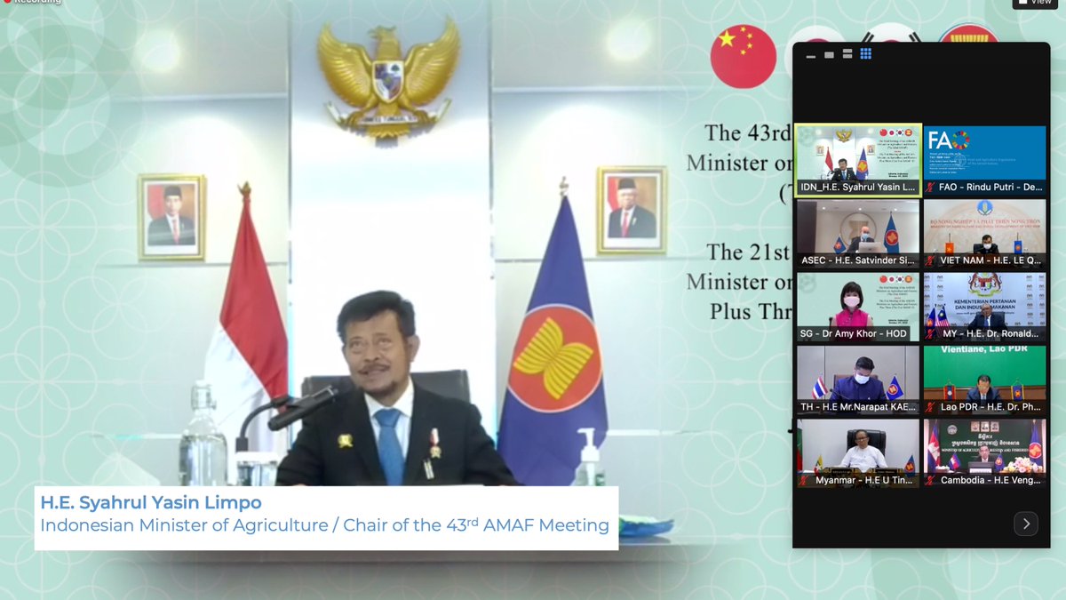 FAOAsiaPacific's tweet photo. .@ASEAN, 🇦🇺 @DFAT &amp; @FAO strengthen cooperation to avert animal-origin #pandemics. “The newly-launched SMART-ASEAN project will foster the regional coordination needed to fight animal and #zoonotic diseases,” said @AryalRaj1, @FAO Rep for Indonesia.

👀👉 https://t.co/XK9DyiHVjJ https://t.co/lJtk0qWEto